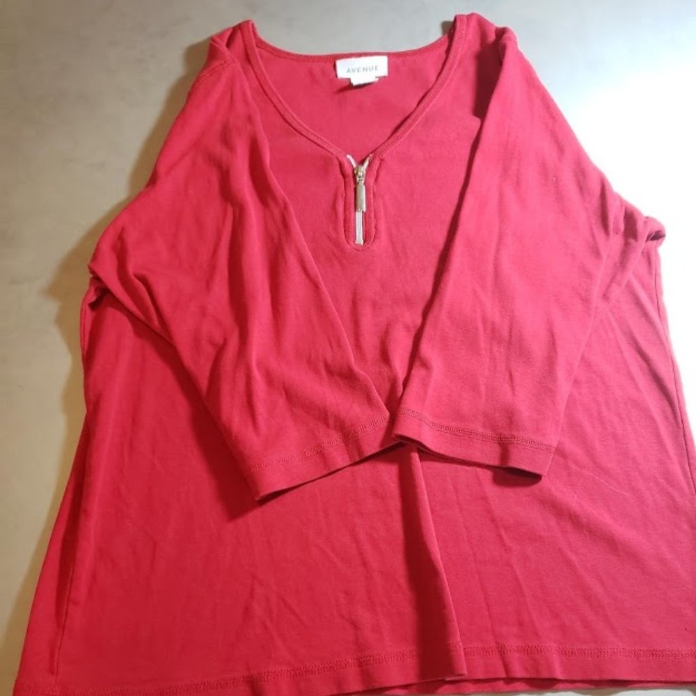 Avenue Knit 3 quarter top